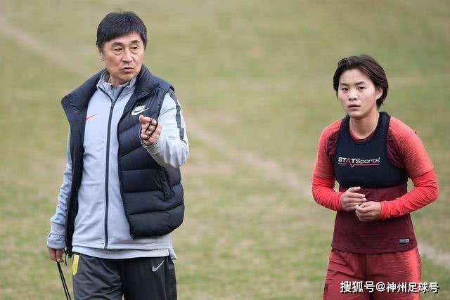 体育画报评十大无冠球员：卡尔-马龙1 巴克利3 AI5 保罗6 哈登9